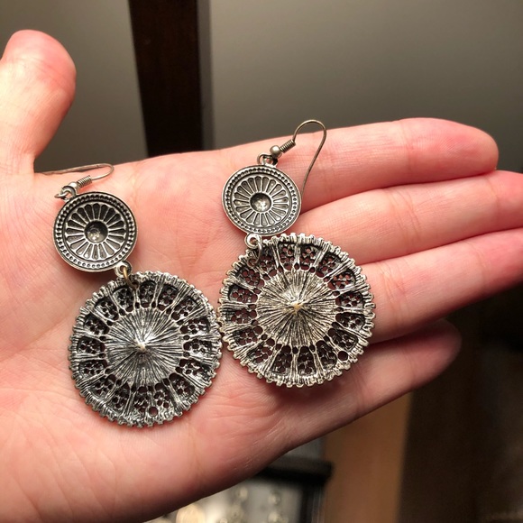 8 pair lot // STATEMENT hook dangle earrings // dressy // party // trendy - Picture 11 of 16